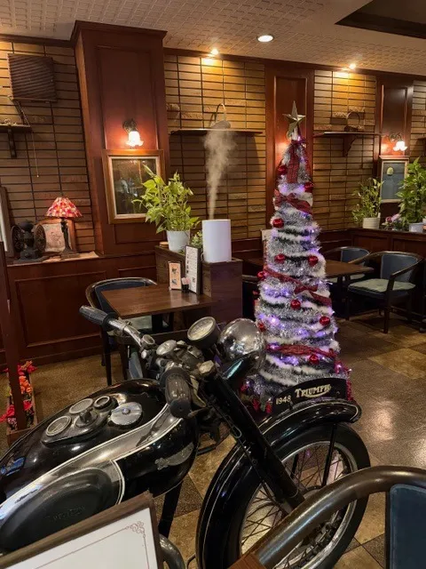 探偵 福岡｜浮気調査、クリスマス装飾下での調査行為